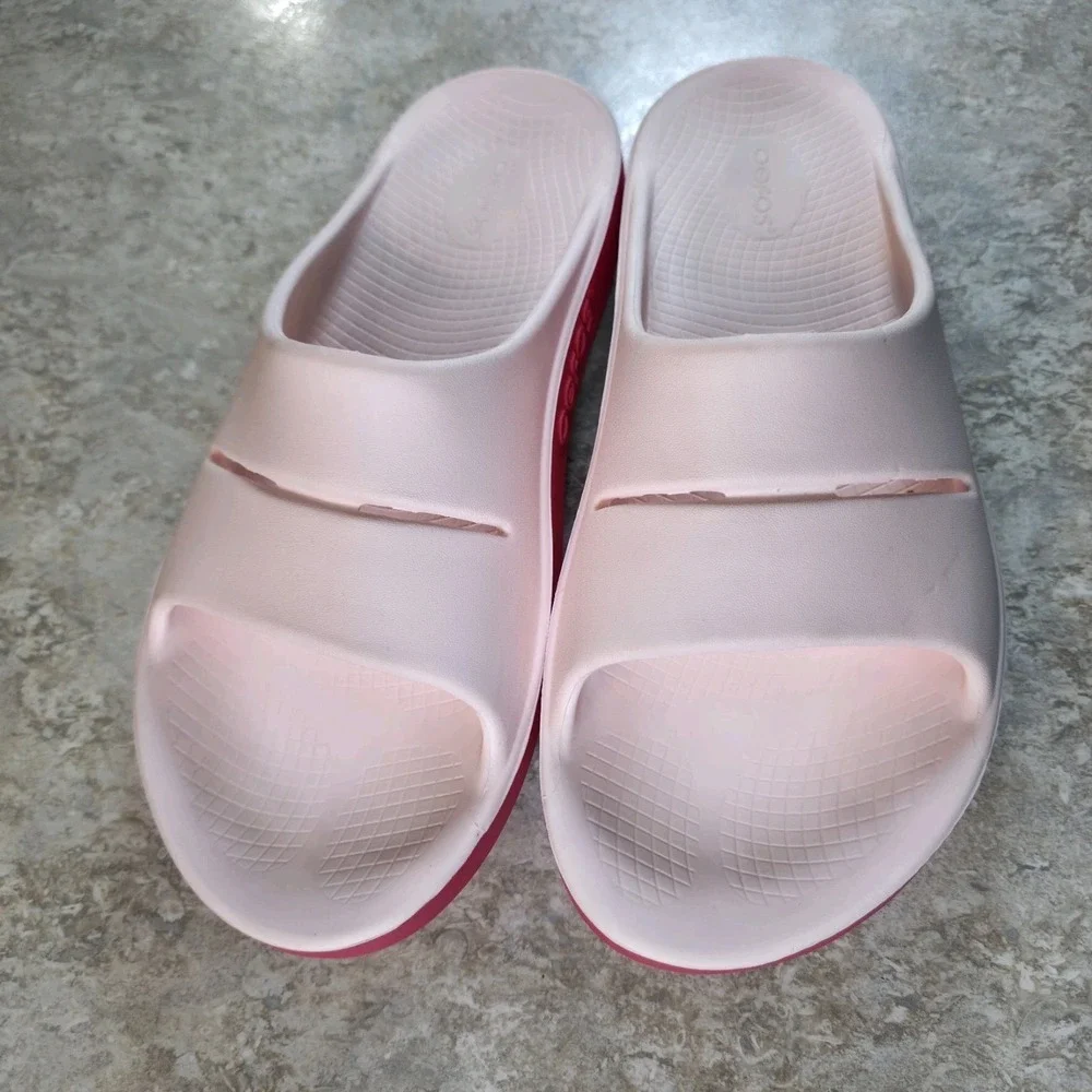 OOFOS OOahh Fused Slide Sandals Dragon Fruit Margarita Womens 13 / Mens 11 NEW